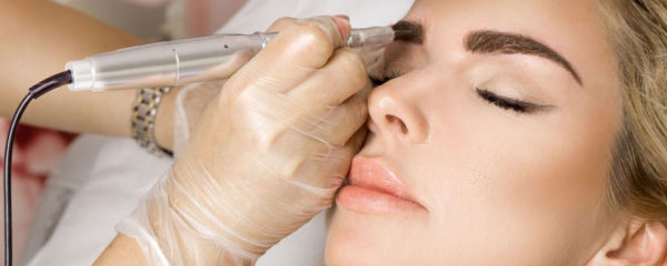 Maquillage permanent des sourcils