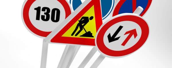 panneaux de signalisation routière